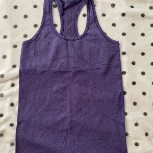 Lululemon tank top